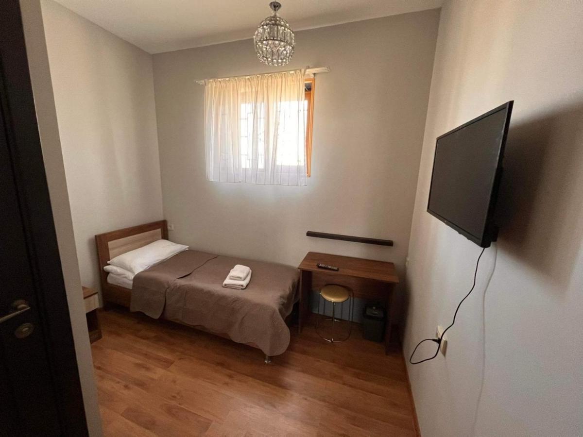 Hotel Big House Tbilisi Zewnętrze zdjęcie